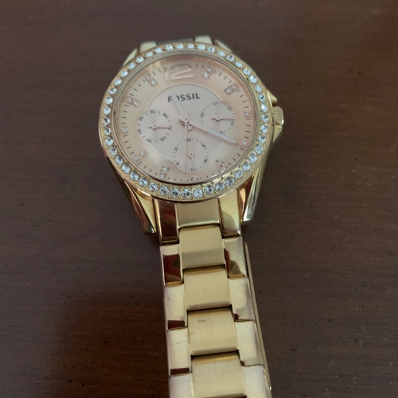Fossil Signature Riley Watch - Picture 9 of 9